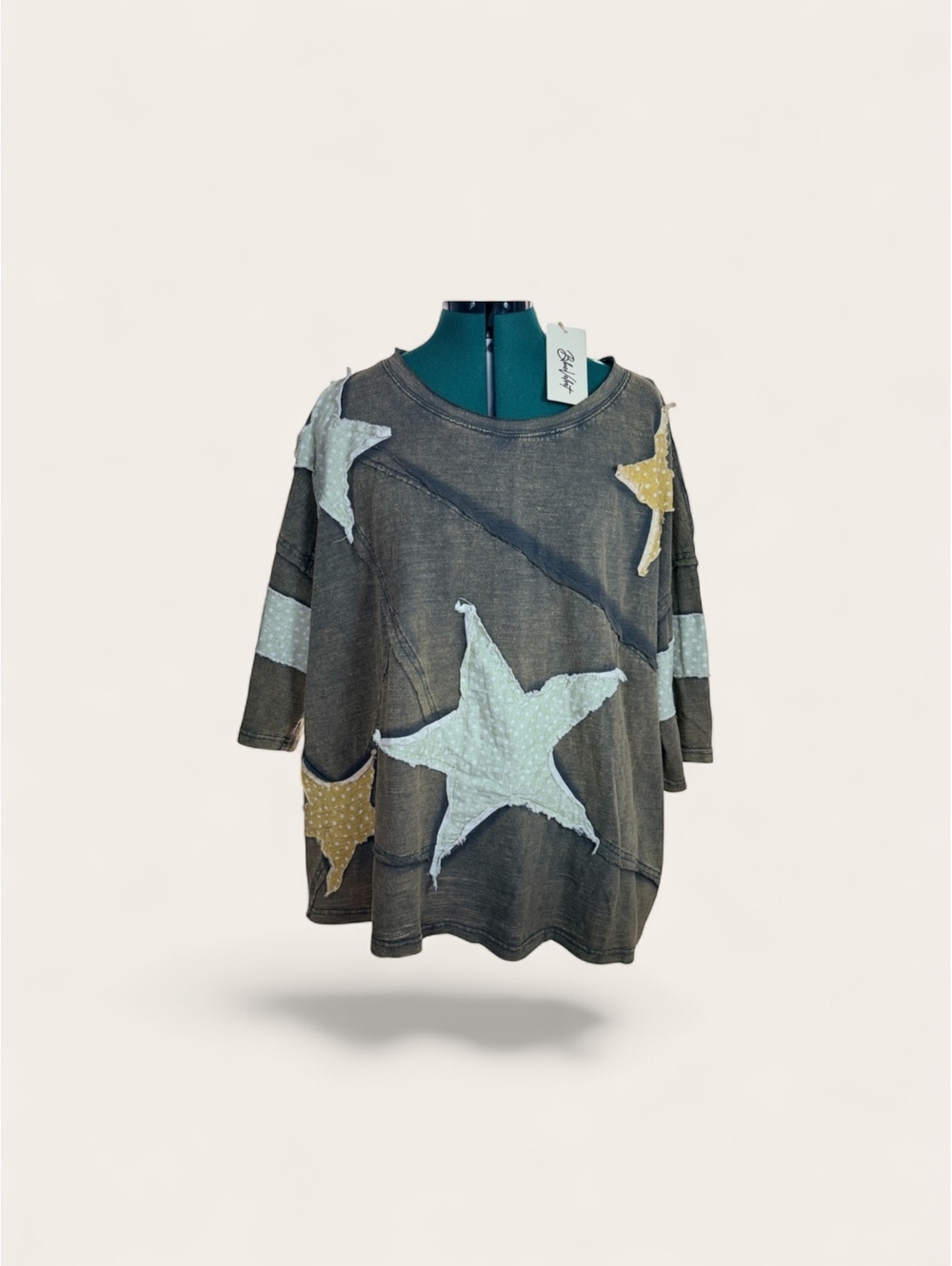 Blue Velvet NWT M Brown Charcoal Mineral Wash Star Appliquรฉ Oversized Boho Top